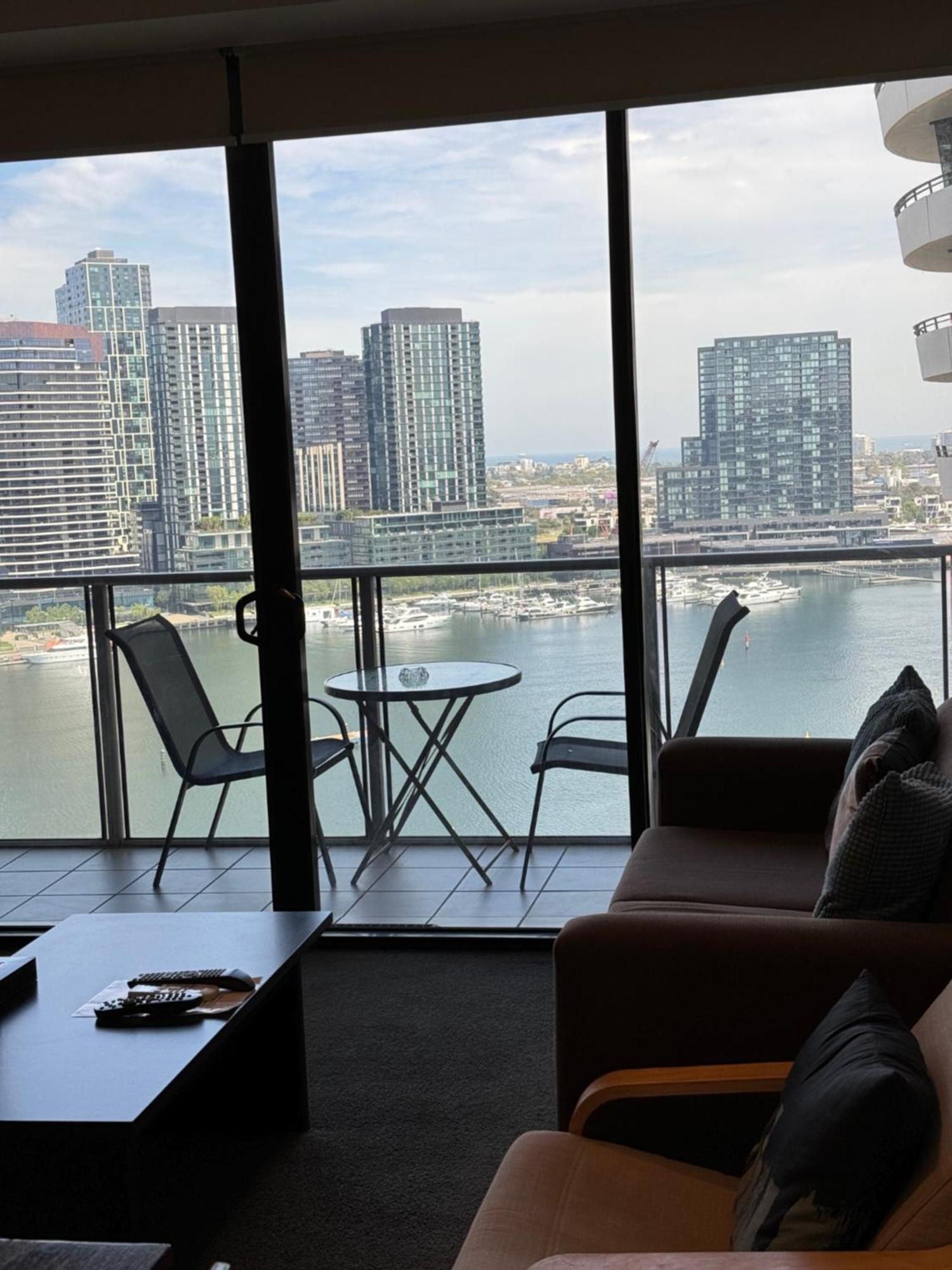 Akom At Docklands Melbourne Eksteriør billede